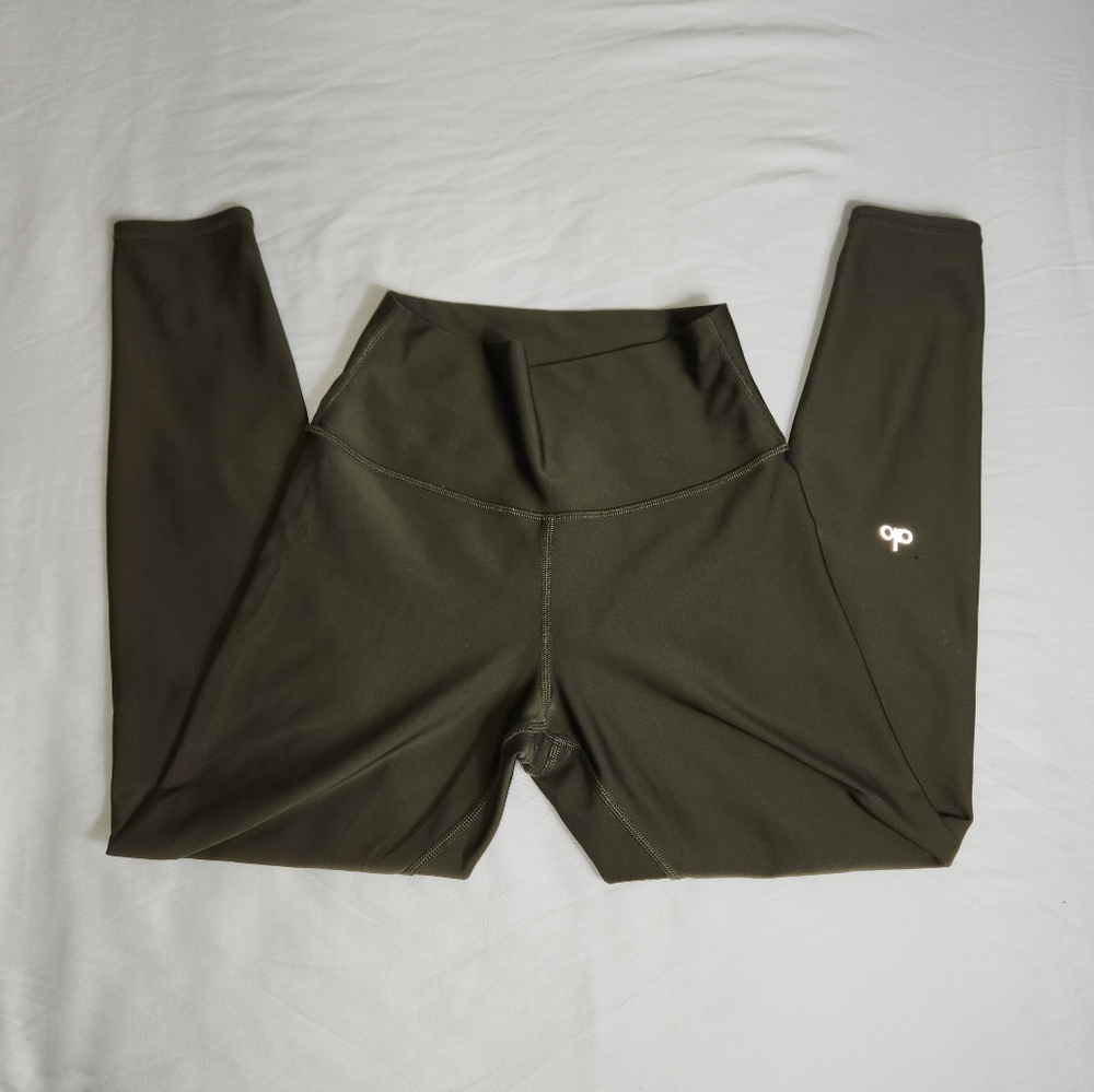 Alo yoga leggings